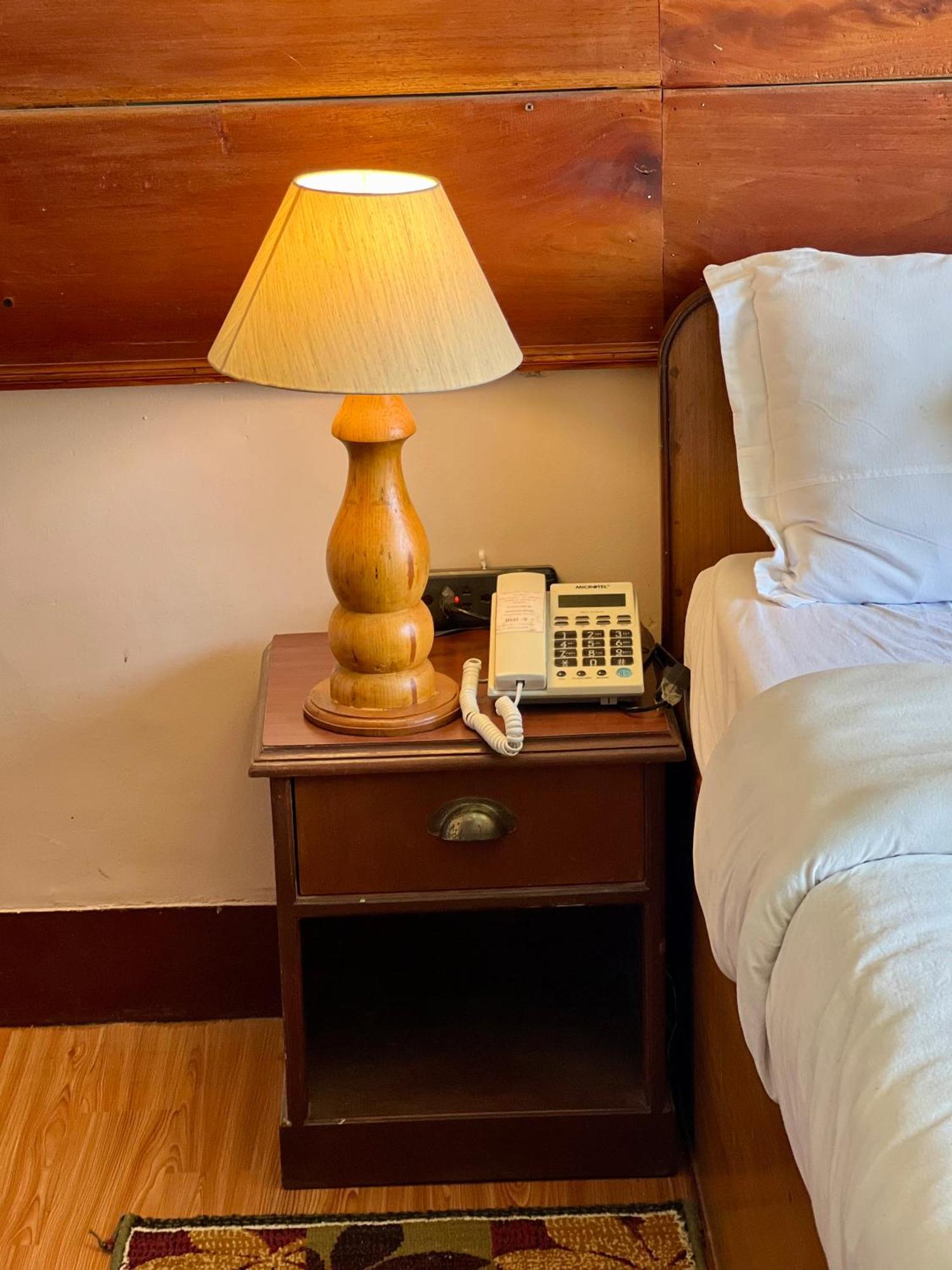 Mount Everest Hotel & Resort ナガルコット エクステリア 写真